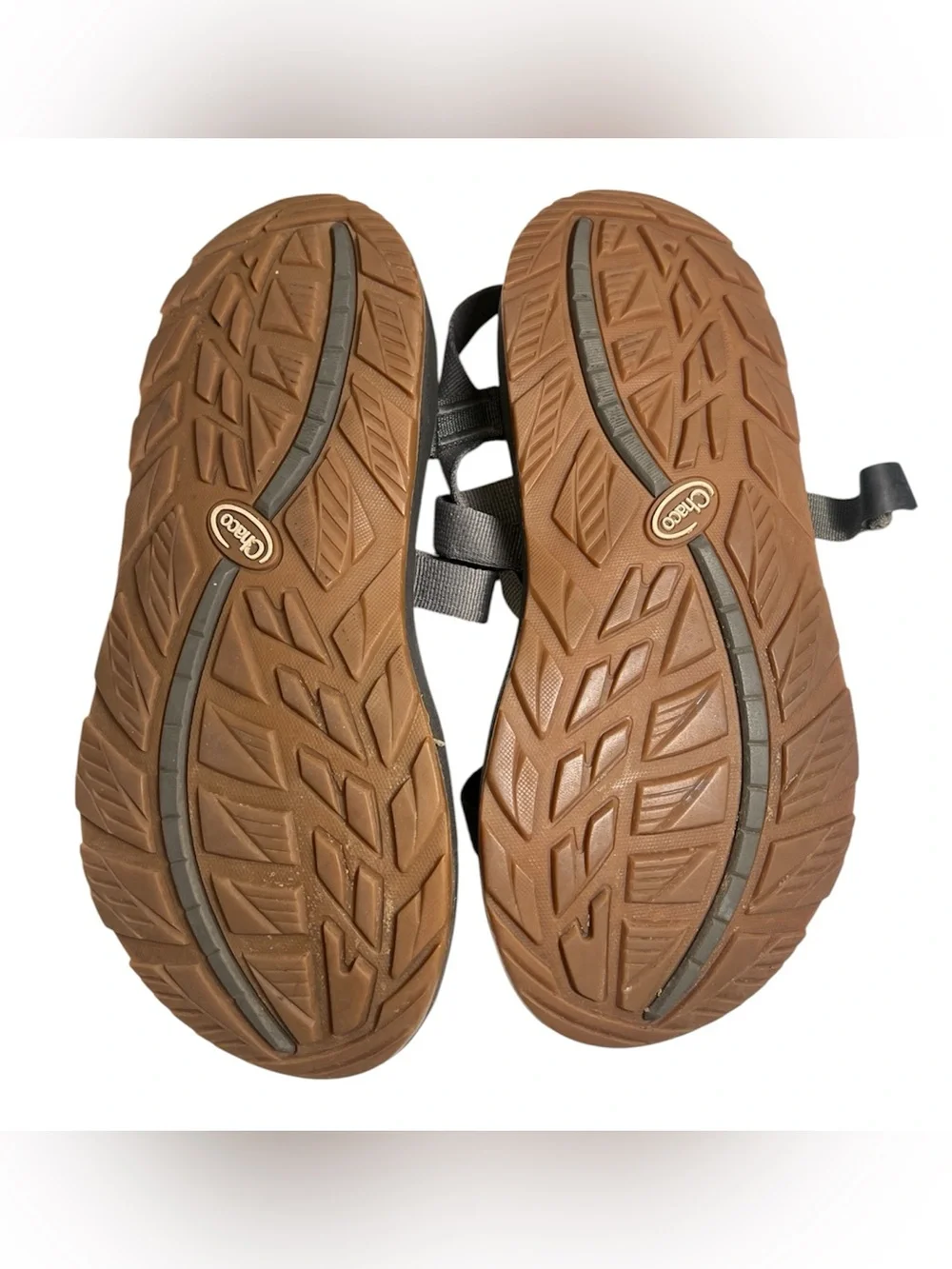 Chaco Mens Sandles size 10